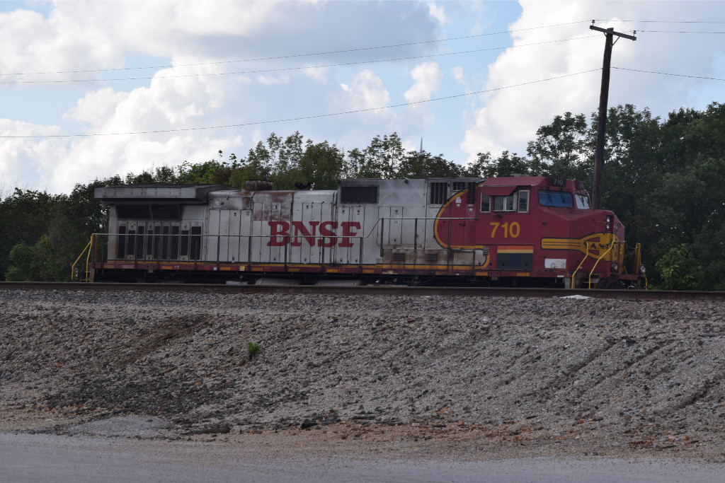 BNSF 710